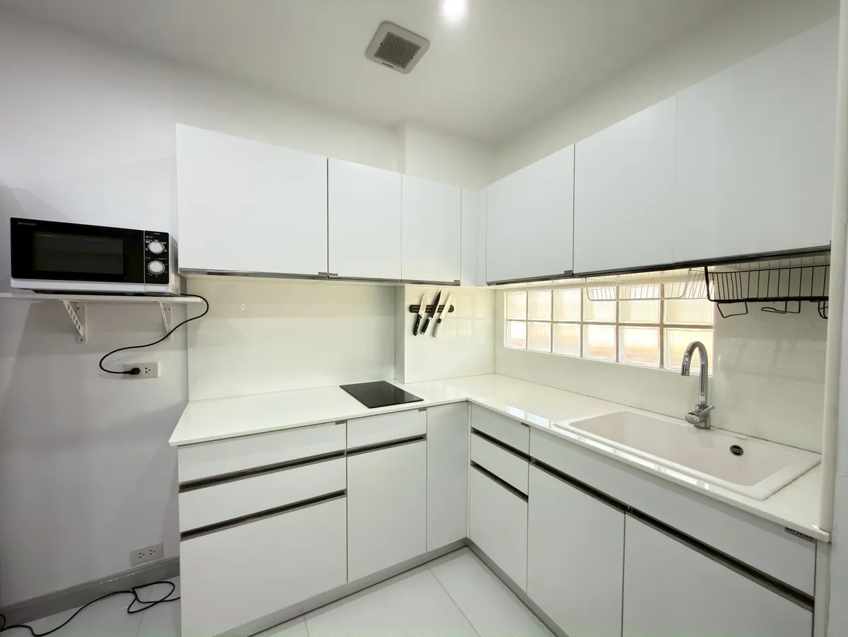 Fully Renovated Spacious One Bedroom For Rent in Jomtien photo 2