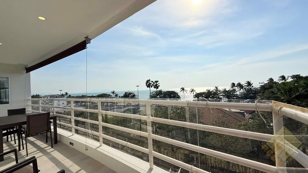Beachfront 2 Bedroom Condo for Sale in Jomtien photo 19