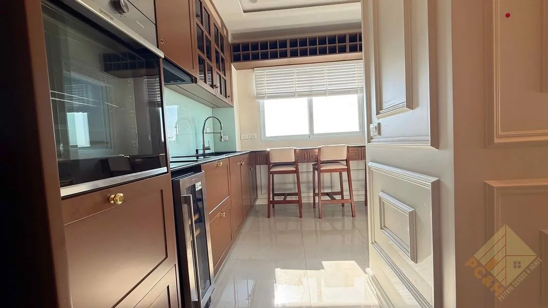 Beachfront 2 Bedroom Condo for Sale in Jomtien photo 8