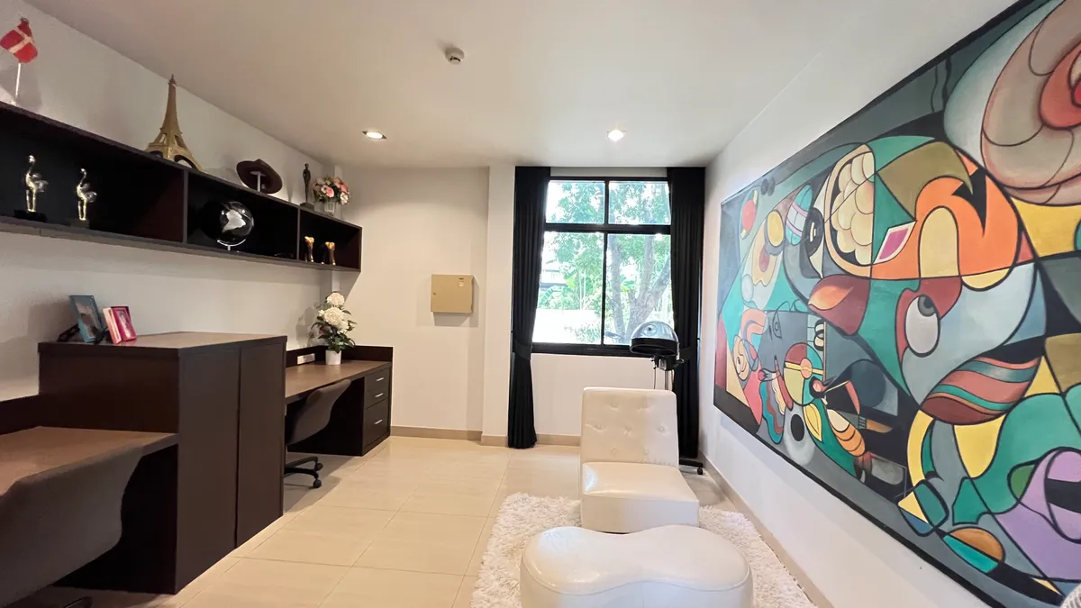 LUXURY 2-STOREY PRIVATE POOL VILLA FOR SALE 2-storey private pool villa 8 Bedrooms in South pattaya photo 22