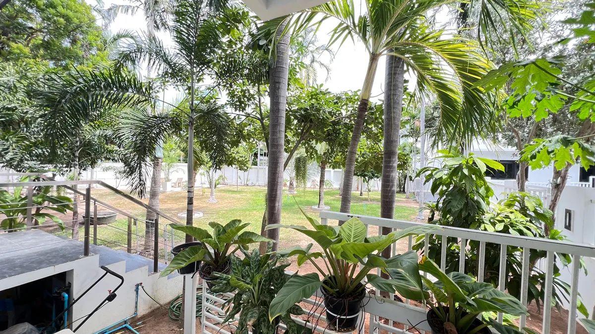 LUXURY 2-STOREY PRIVATE POOL VILLA FOR SALE 2-storey private pool villa 8 Bedrooms in South pattaya photo 26