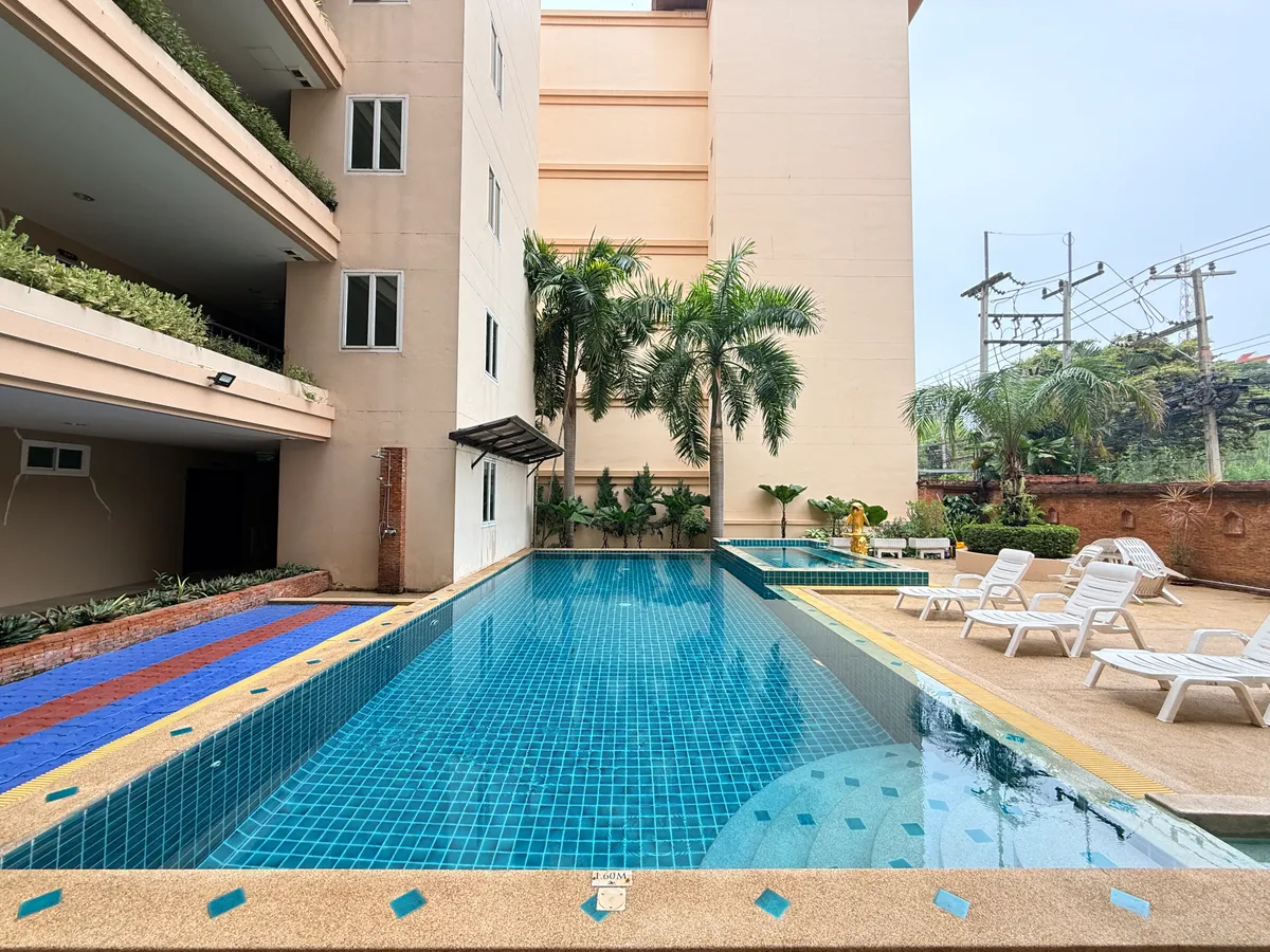 3 Bedroom 3 Bathroom in Pratumnak hill photo 2