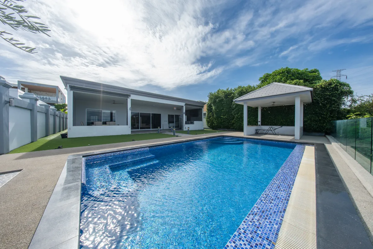 Siam Royal View 4 beds 4 baths pool Villa for Sale photo 2
