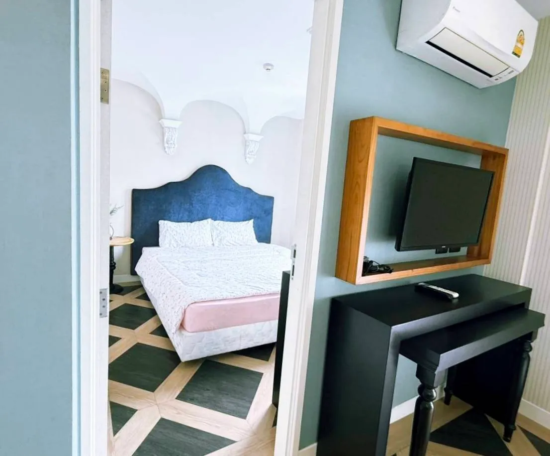 España condo for sale photo 6