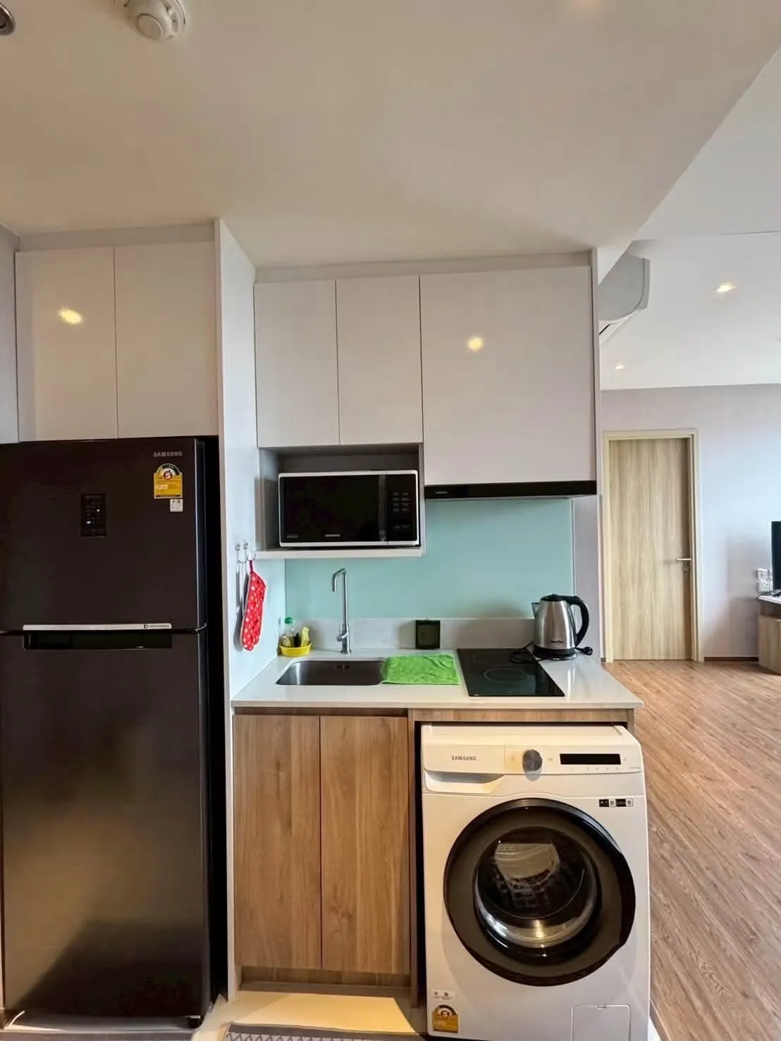 Corner room 2 bedrooms 1 Bedroom in North Pattaya photo 10