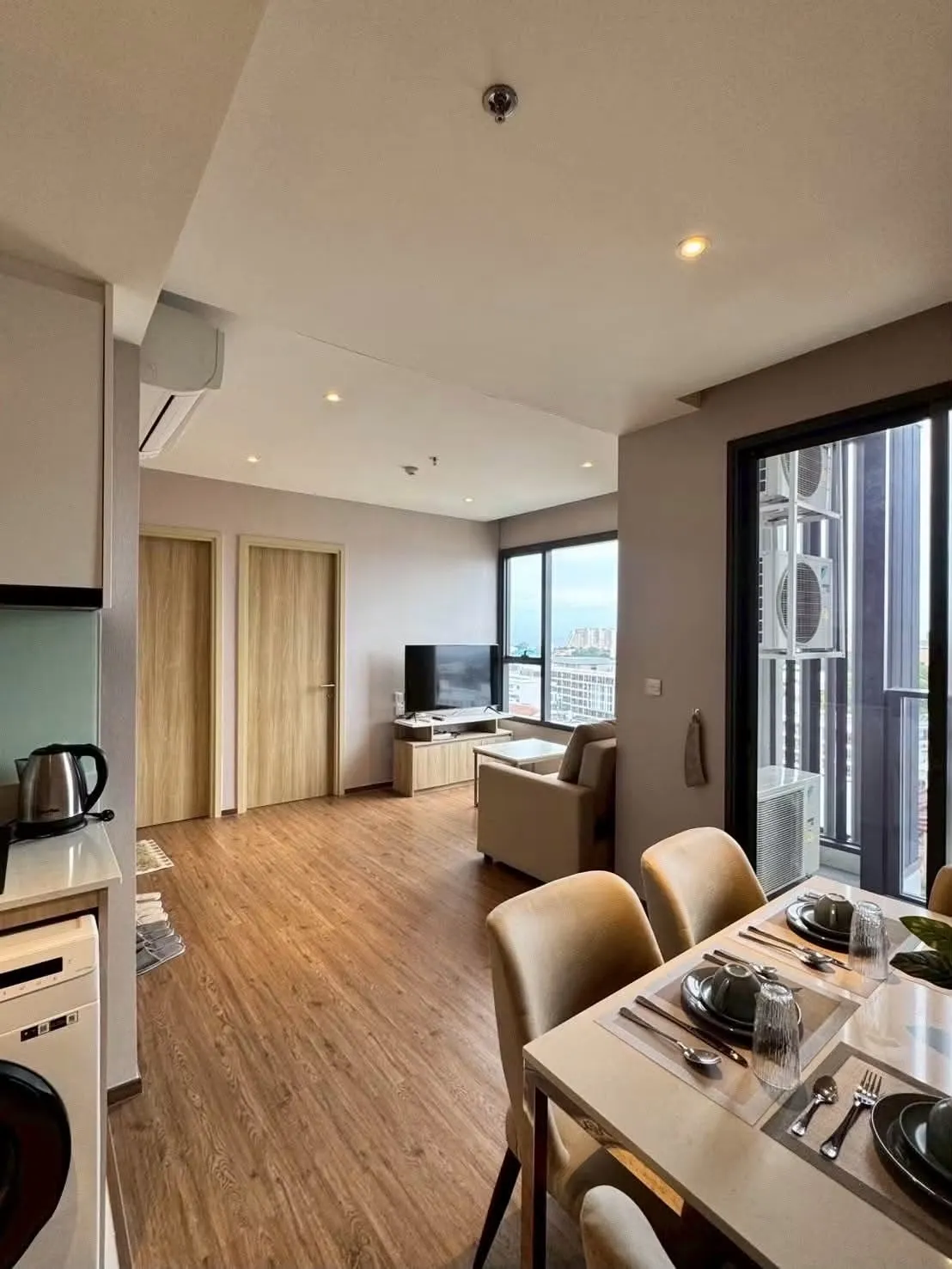 Corner room 2 bedrooms 1 Bedroom in North Pattaya photo 9