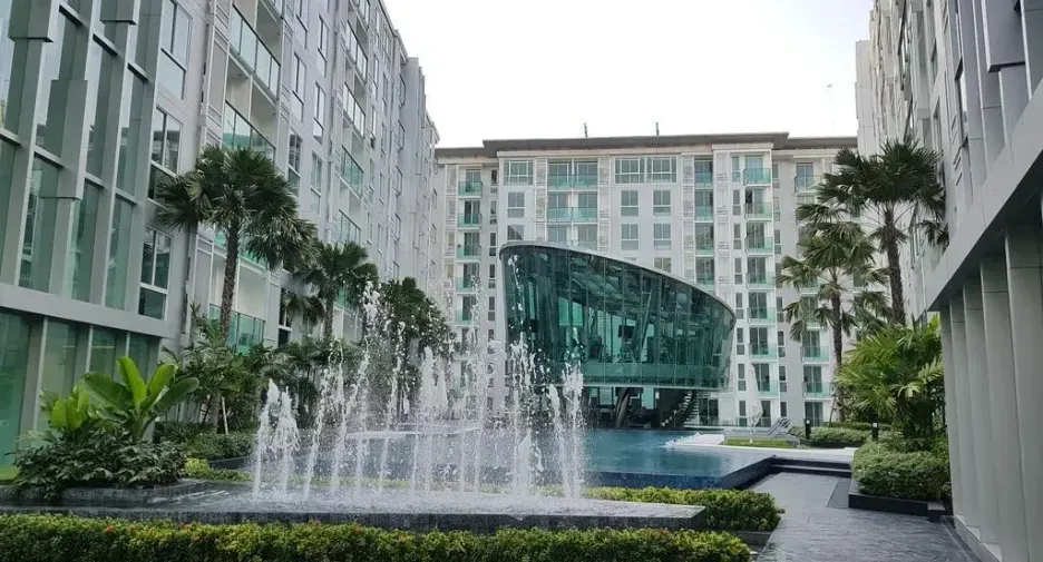 Garden View Corner 1 Bed 1 Bath Condo For Sale In Pattaya City!