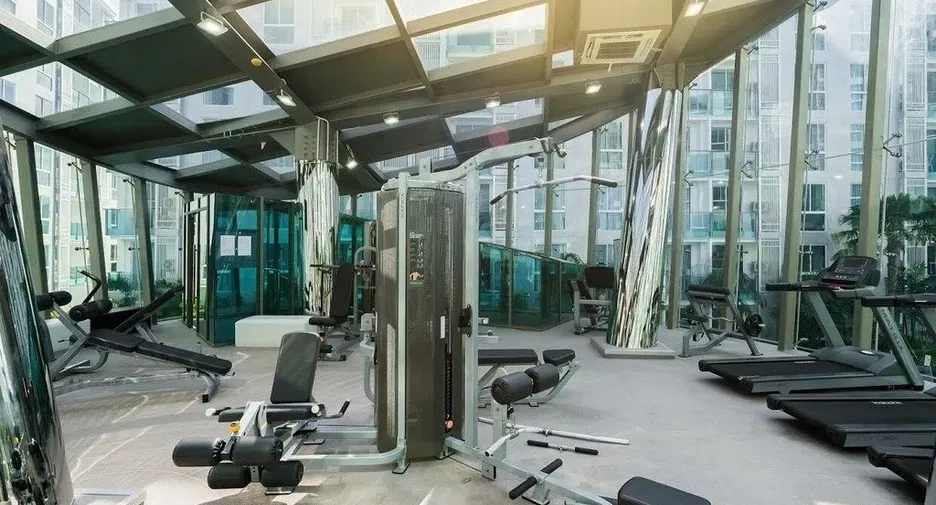 Garden View Corner 1 Bed 1 Bath Condo For Sale In Pattaya City! photo 2