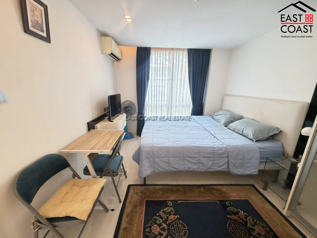 Garden View Corner 1 Bed 1 Bath Condo For Sale In Pattaya City! photo 15