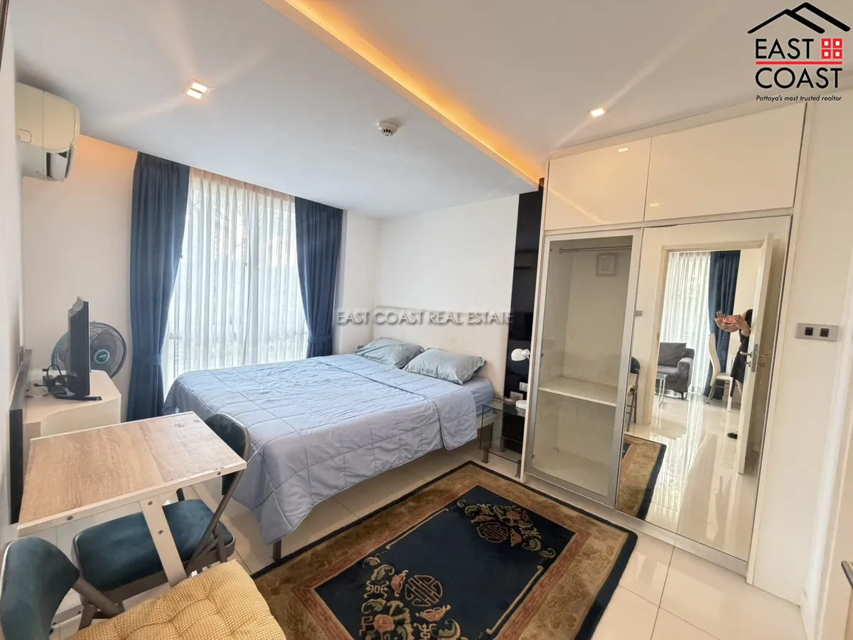 Garden View Corner 1 Bed 1 Bath Condo For Sale In Pattaya City! photo 17