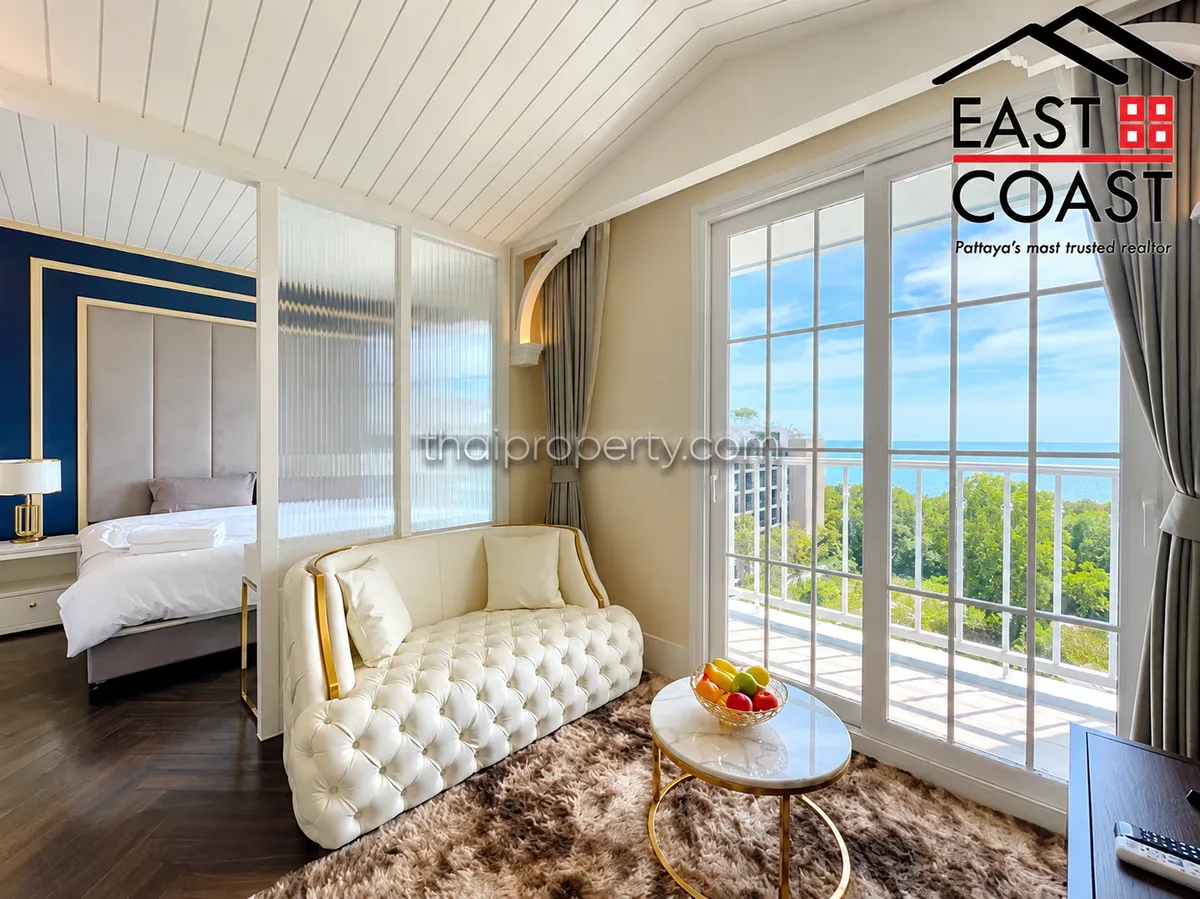 Grand Florida Beachfront Condo Resort Pattaya