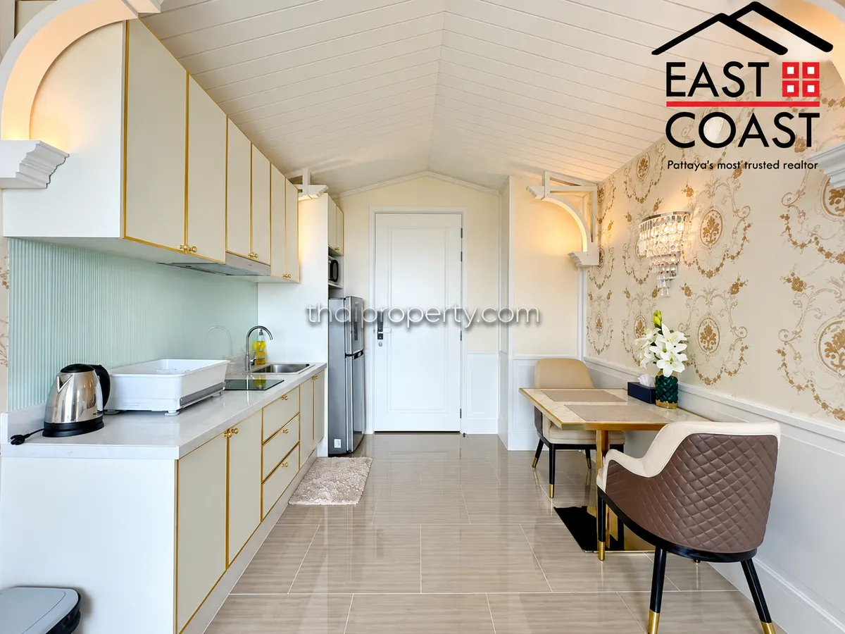 Grand Florida Beachfront Condo Resort Pattaya photo 4