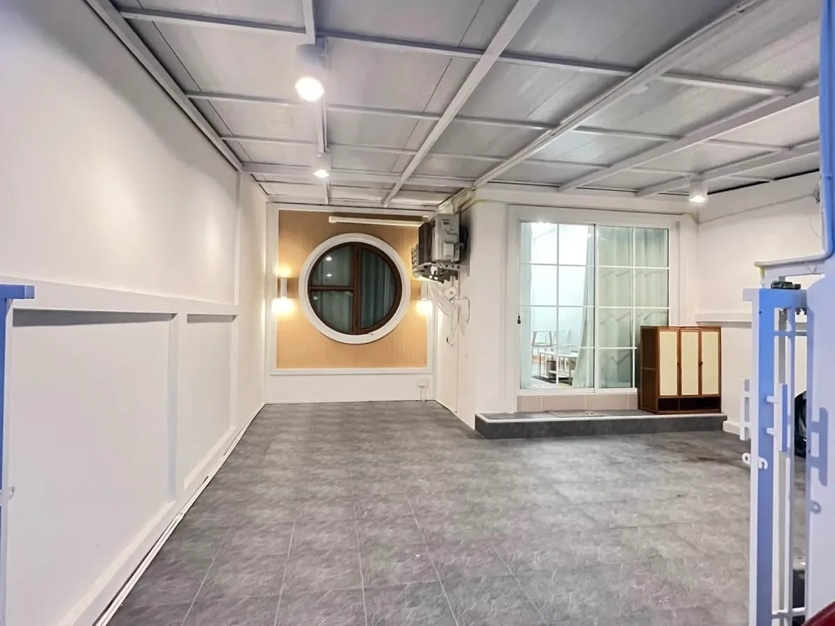 2 Bedrooms 2 Bathrooms in East pattaya