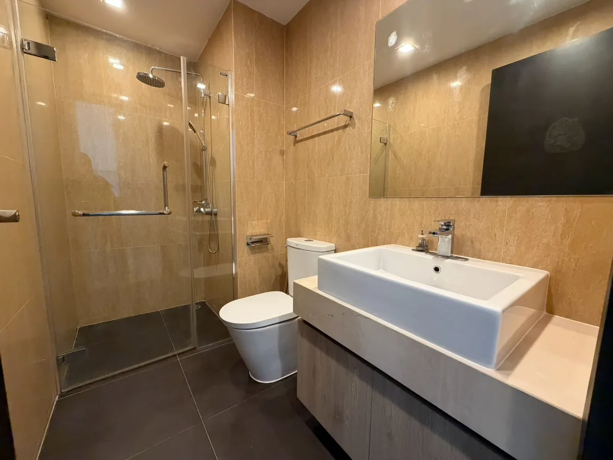 Stylish studio at The Elegance condo for sale photo 9