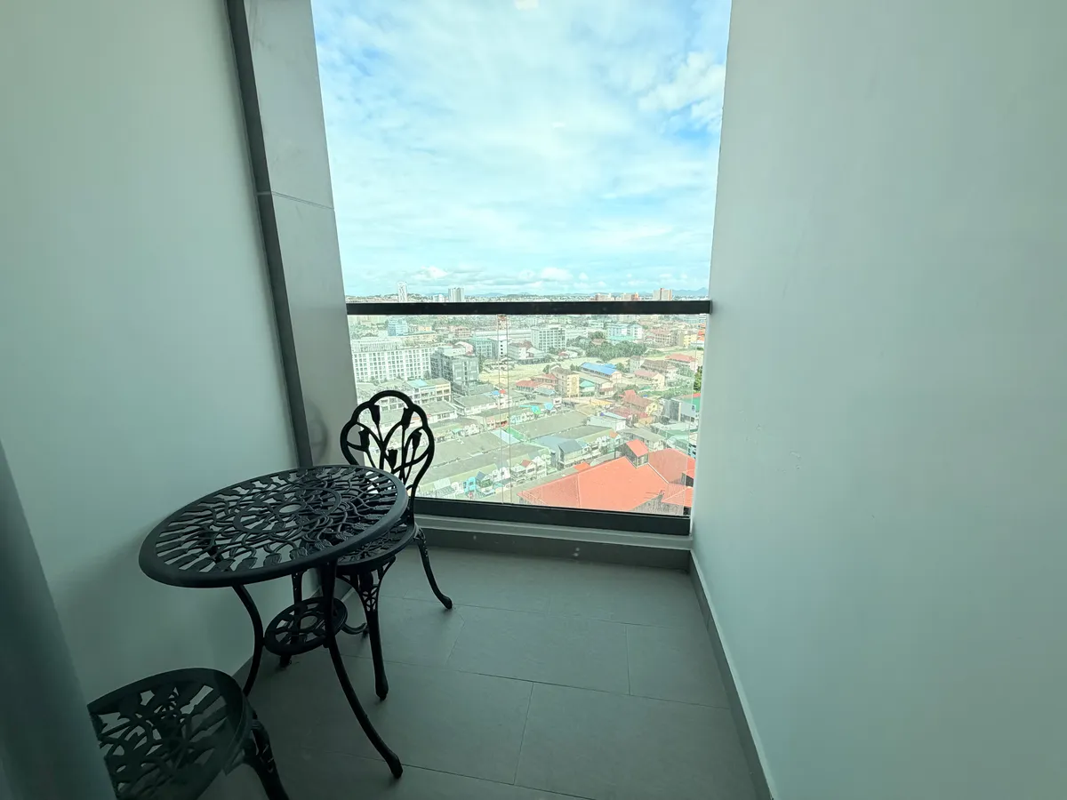 2 Bedrooms 1 bathroom For Rent In Central Pattaya photo 4