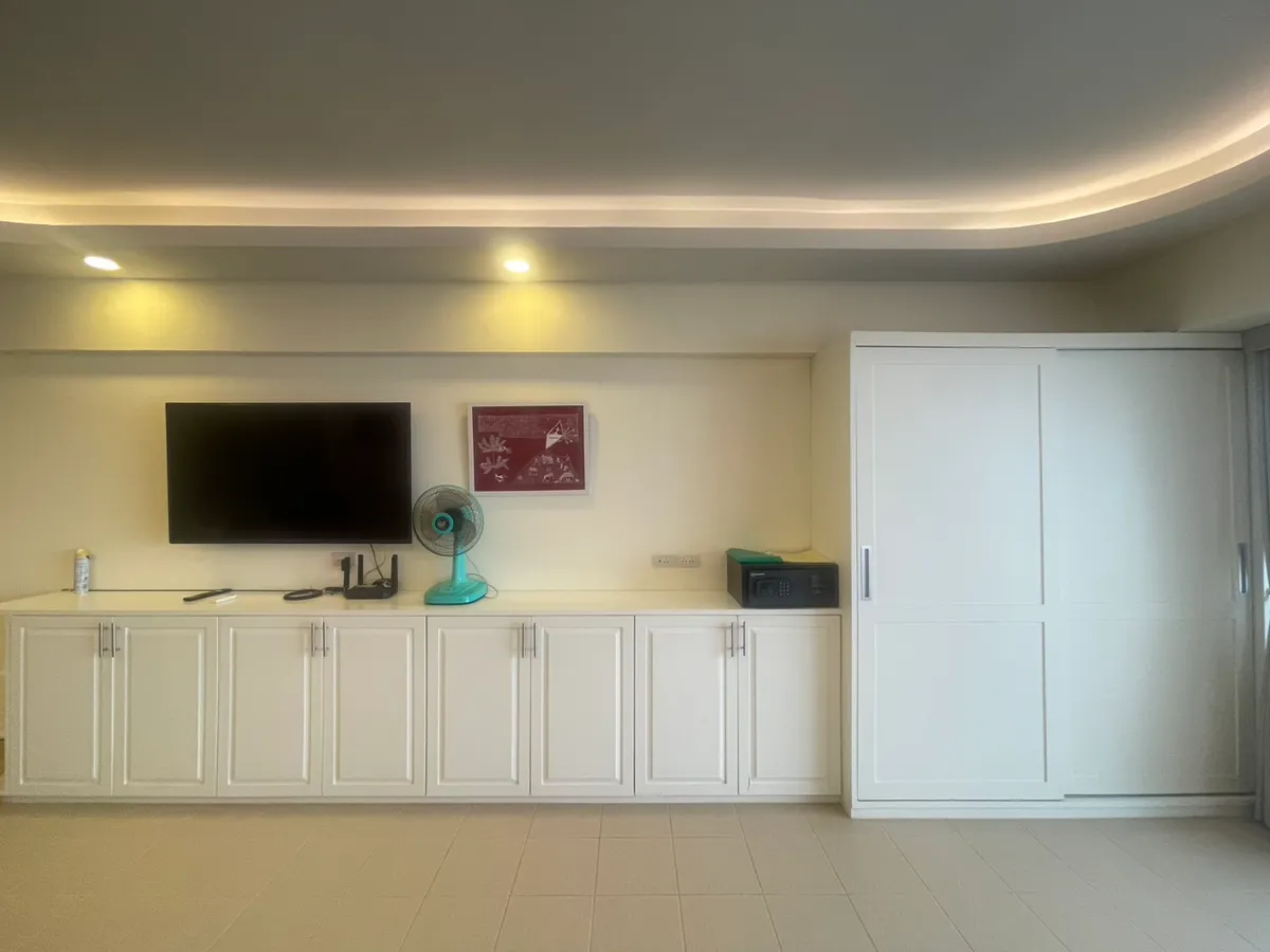 Sunshine Beach condotel in Nojomtien For Sale photo 4