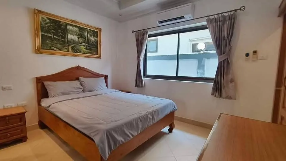 5 Bedrooms 4 Bathroom in Jomtien photo 21