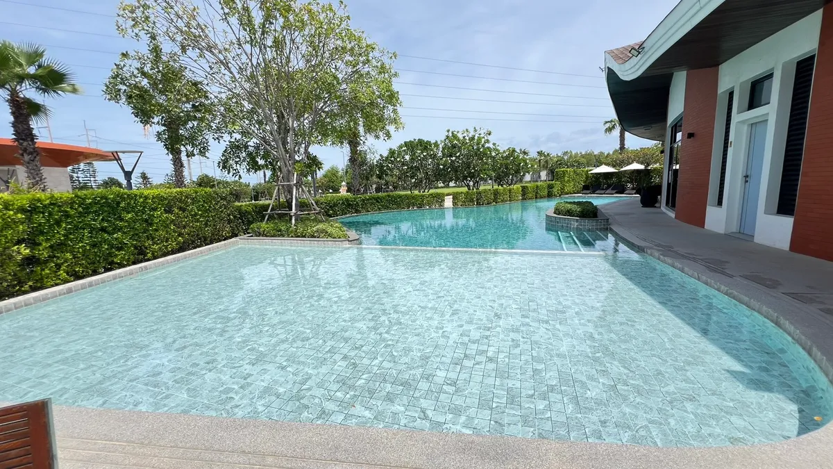 4 Bedrooms 3 Bathrooms in East Pattaya