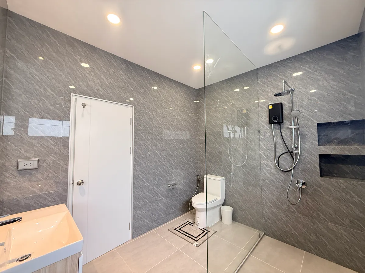 Premium Villa with Private Pool | For Sale & Rent photo 22