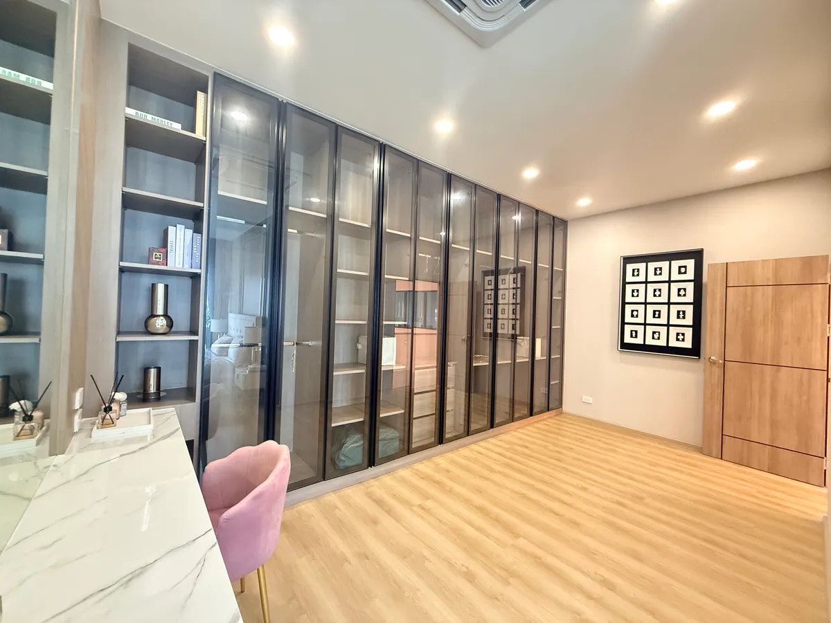 Premium Villa with Private Pool | For Sale & Rent photo 9