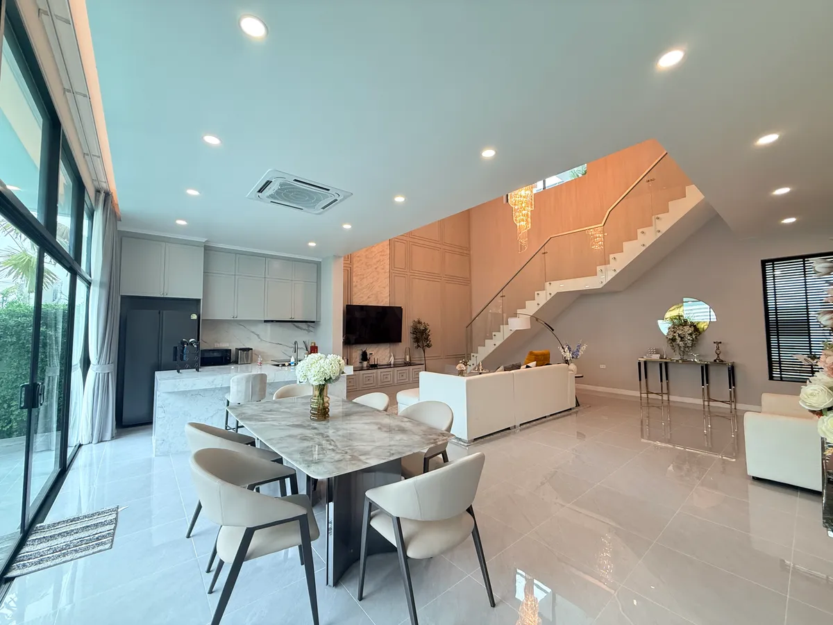 Premium Villa with Private Pool | For Sale & Rent photo 4