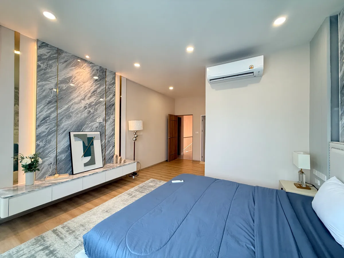 Premium Villa with Private Pool | For Sale & Rent photo 18