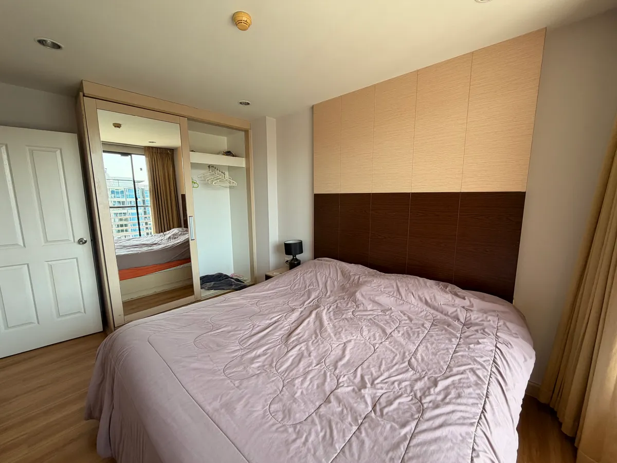 One Bed room Condo Rented But For Sale คอนโดใจกลางเมืองเหมาะสำหรับซื้อปล่อยเช่า photo 5