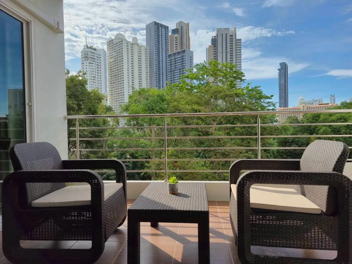 2 Bedroom, 2 Bathroom Wongamat Privacy