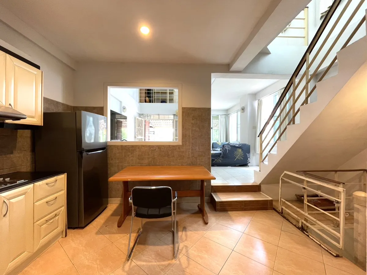 2 Bed - 3 Bath Townhome in Central Pattaya photo 8
