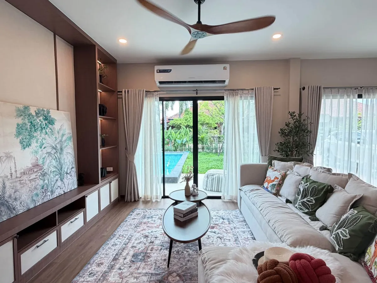 Pool villa 3 Bedrooms 3 Bathrooms in East pattaya photo 4