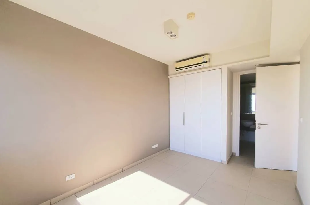 2 Bedroom Condo For Sale in South Pattaya photo 8