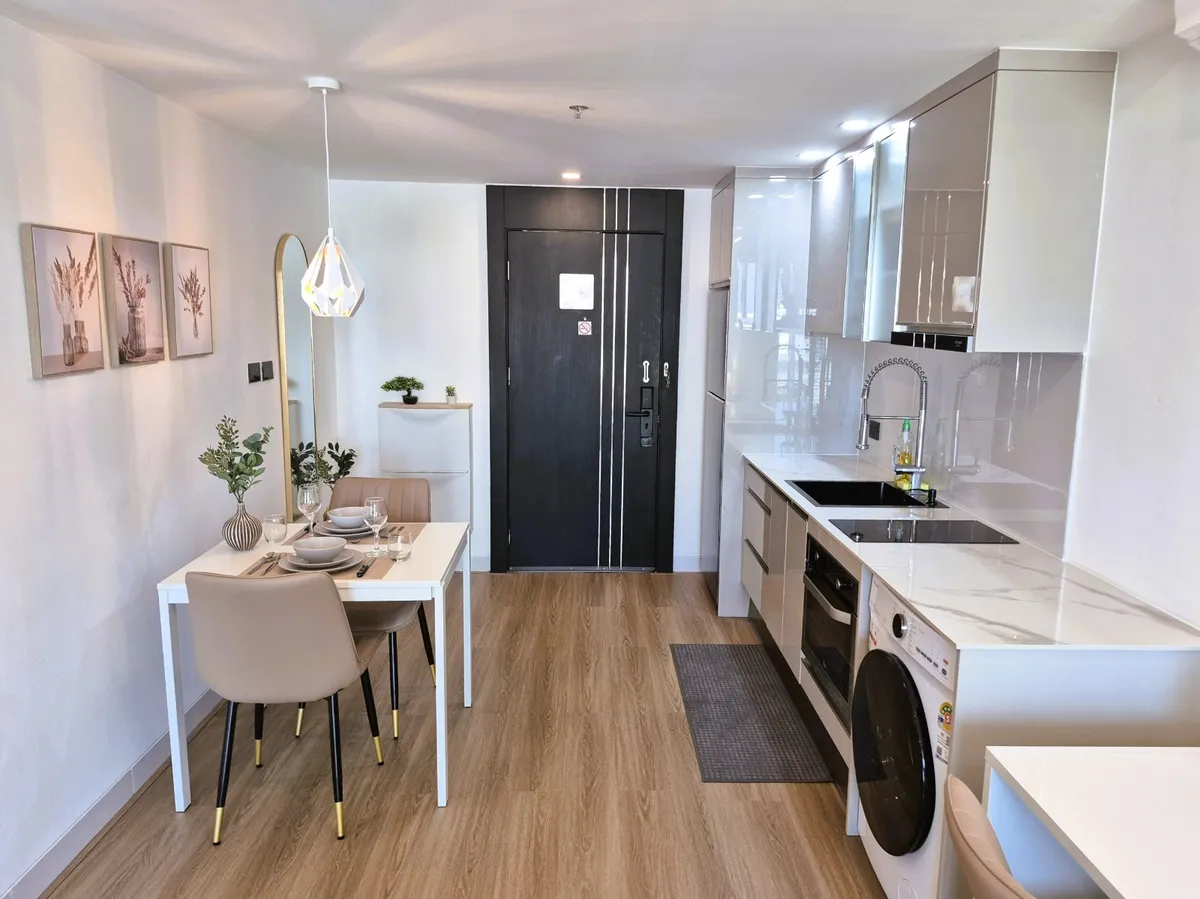 Fully Renovated Ocean View 1 Bed 1 Bath Condo For Sale In Pratumnak photo 19