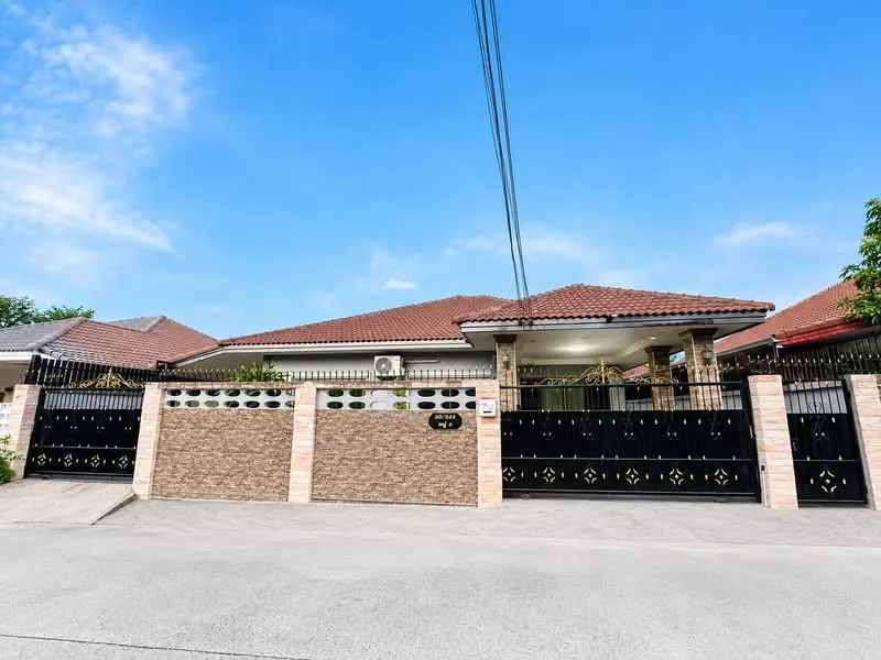 Single Storey House 3 bedrooms 2 bathroom in East Pattaya for RENT photo 22