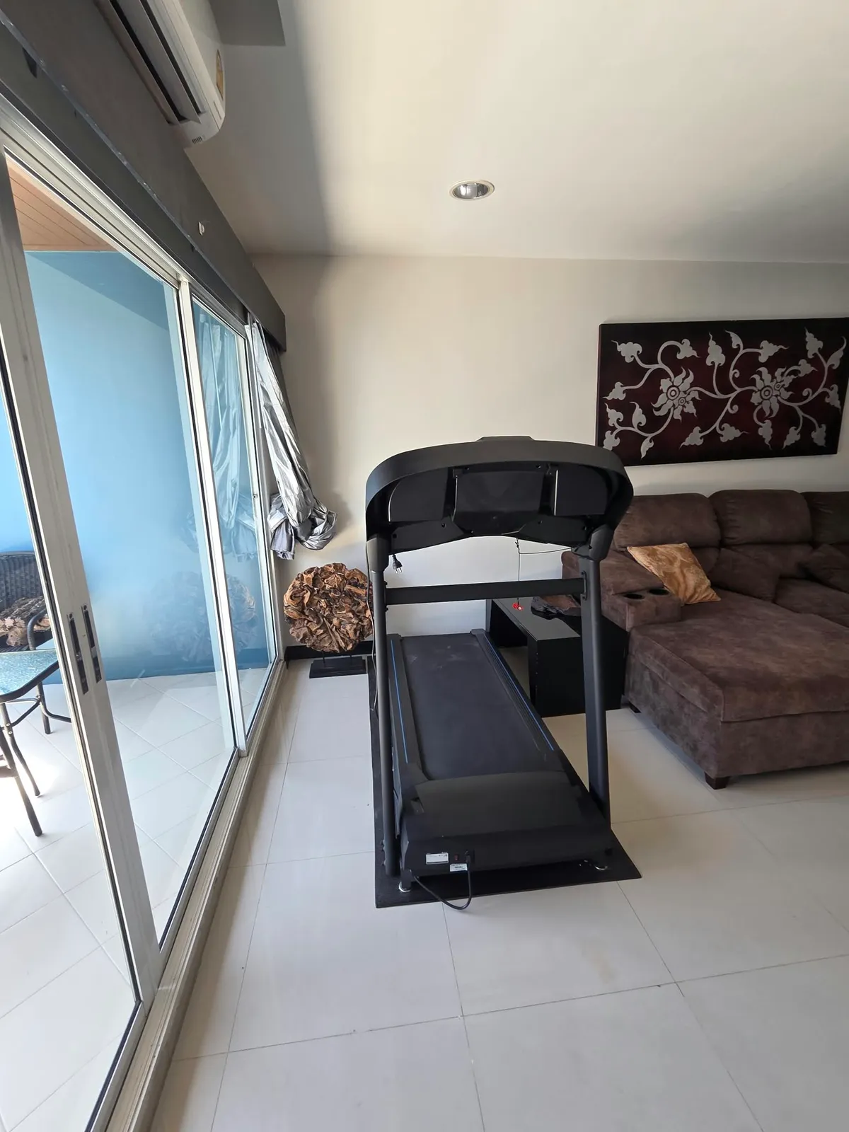 Large Pool View 2 Bed 1 Bath Condo In Jomtien photo 18