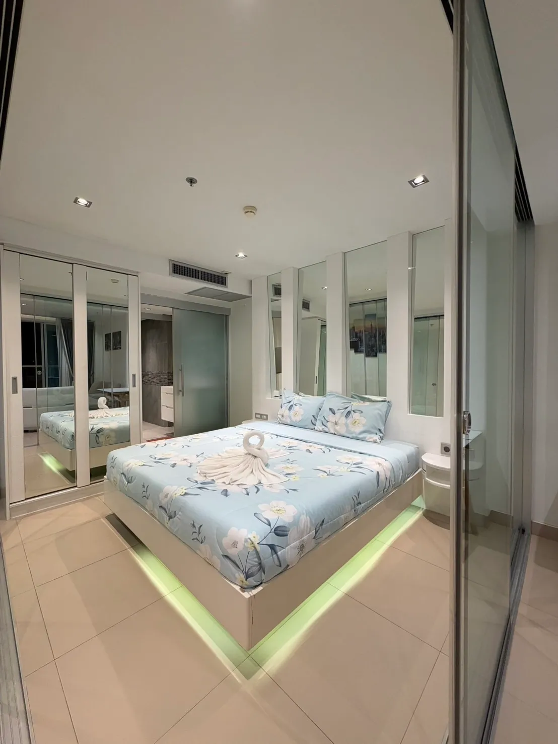 Condo For Sale And Rent In prahtamnak