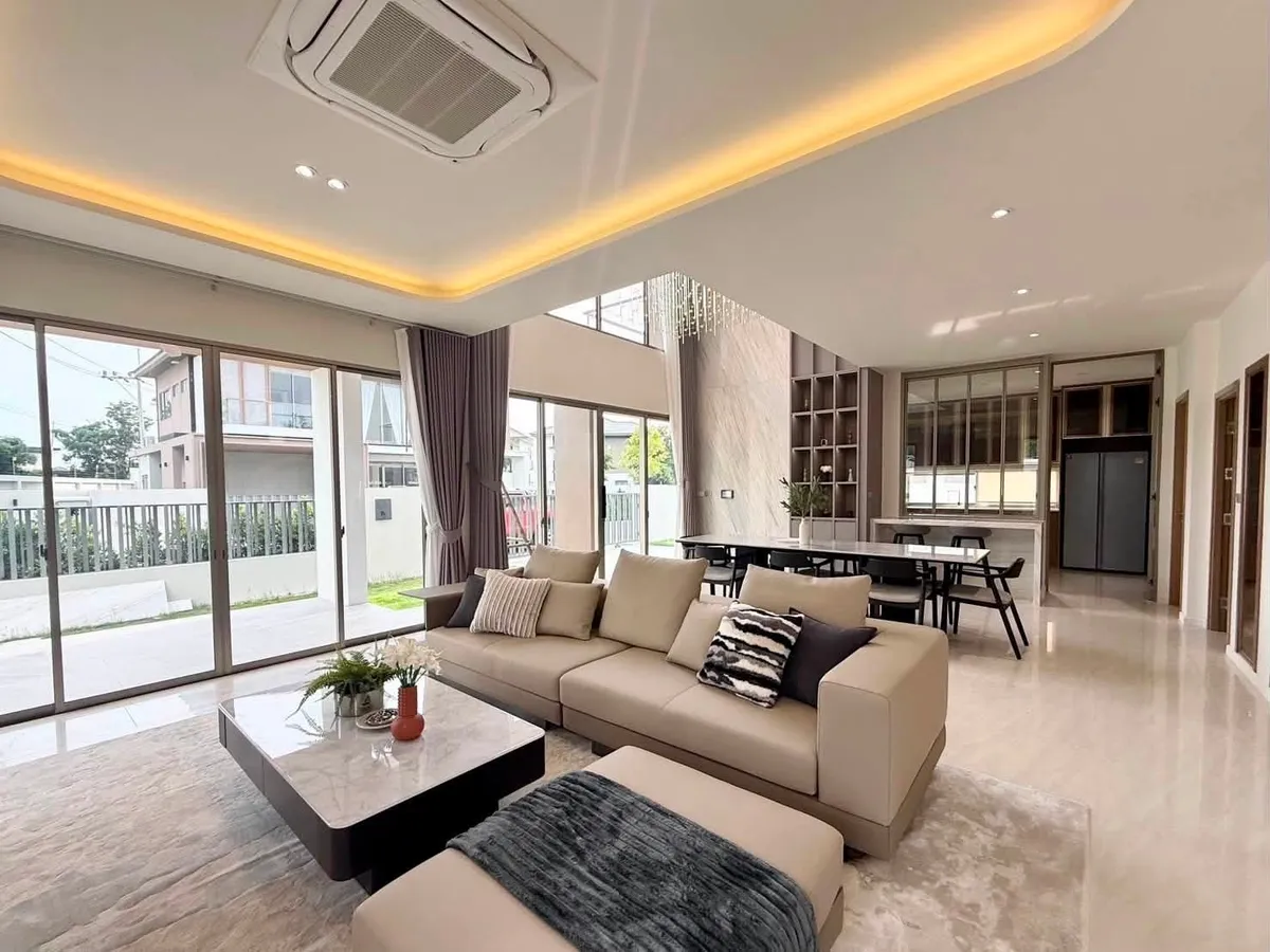 Luxury Villa near Regent International School 3 bedrooms 4 bathrooms 1 office for RENT *Not allowed pet photo 6