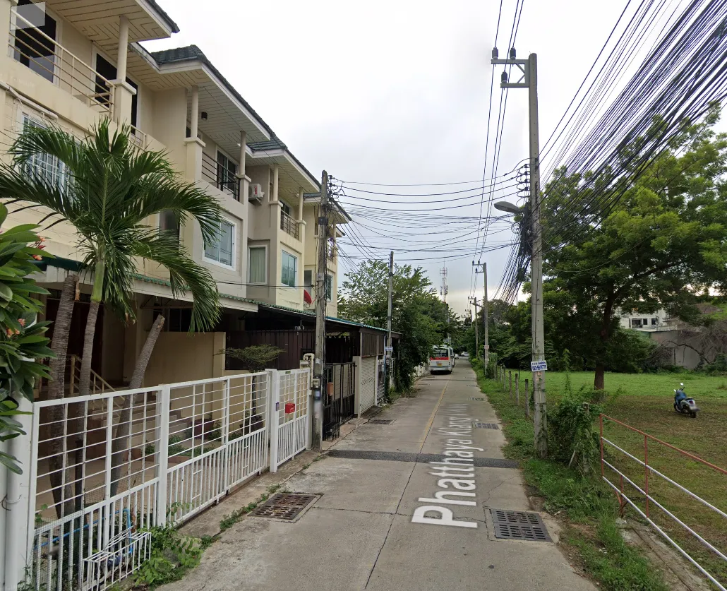 2 Bed - 3 Bath House in Central Pattaya photo 8
