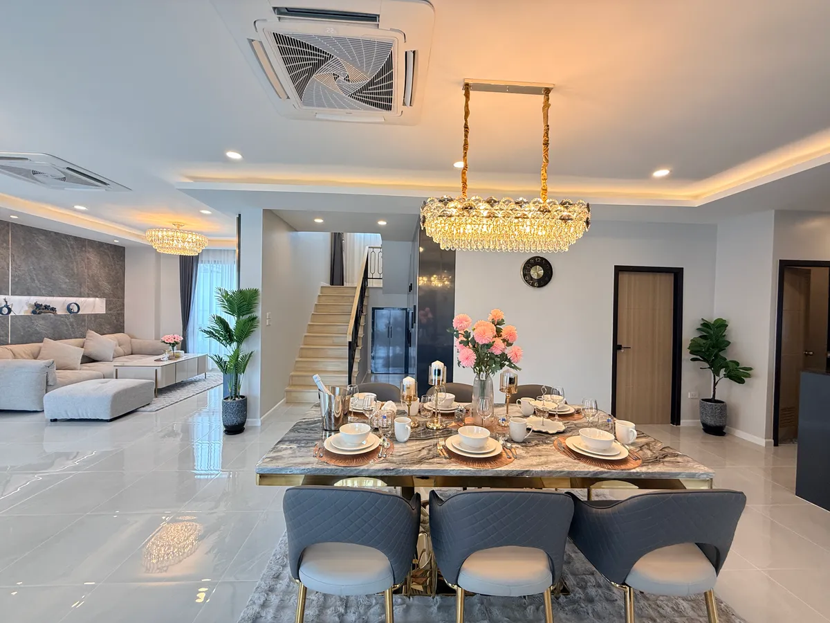 Exceptional Pool Villa – Great Location, Perfect for Living or Investment photo 5