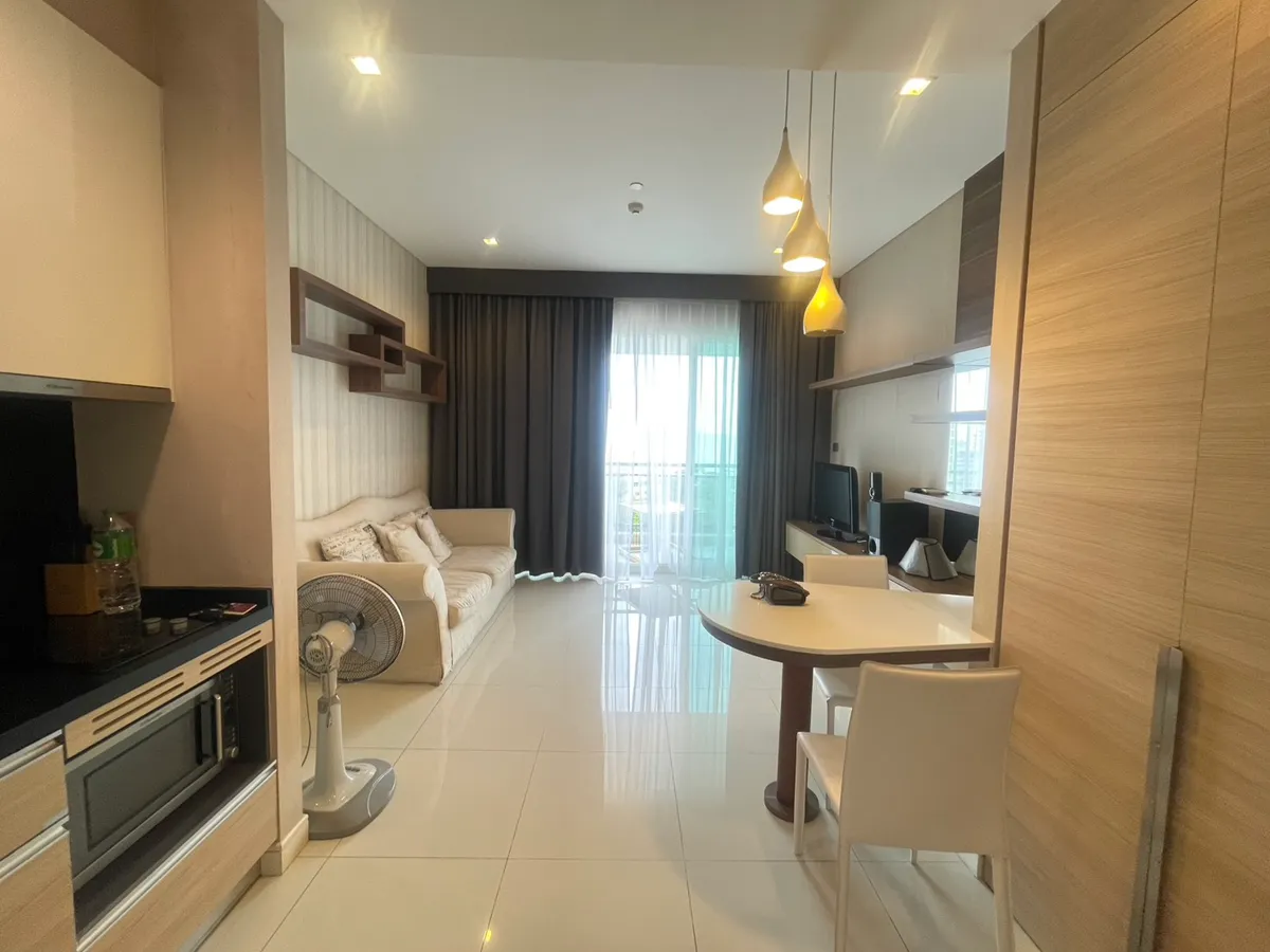 Reflections jomtien for sale and rent photo 3