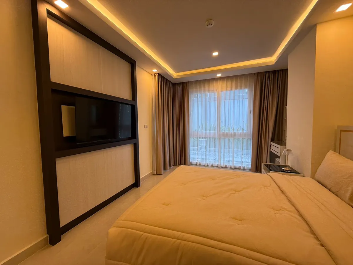 Grand Avenue Residence photo 18