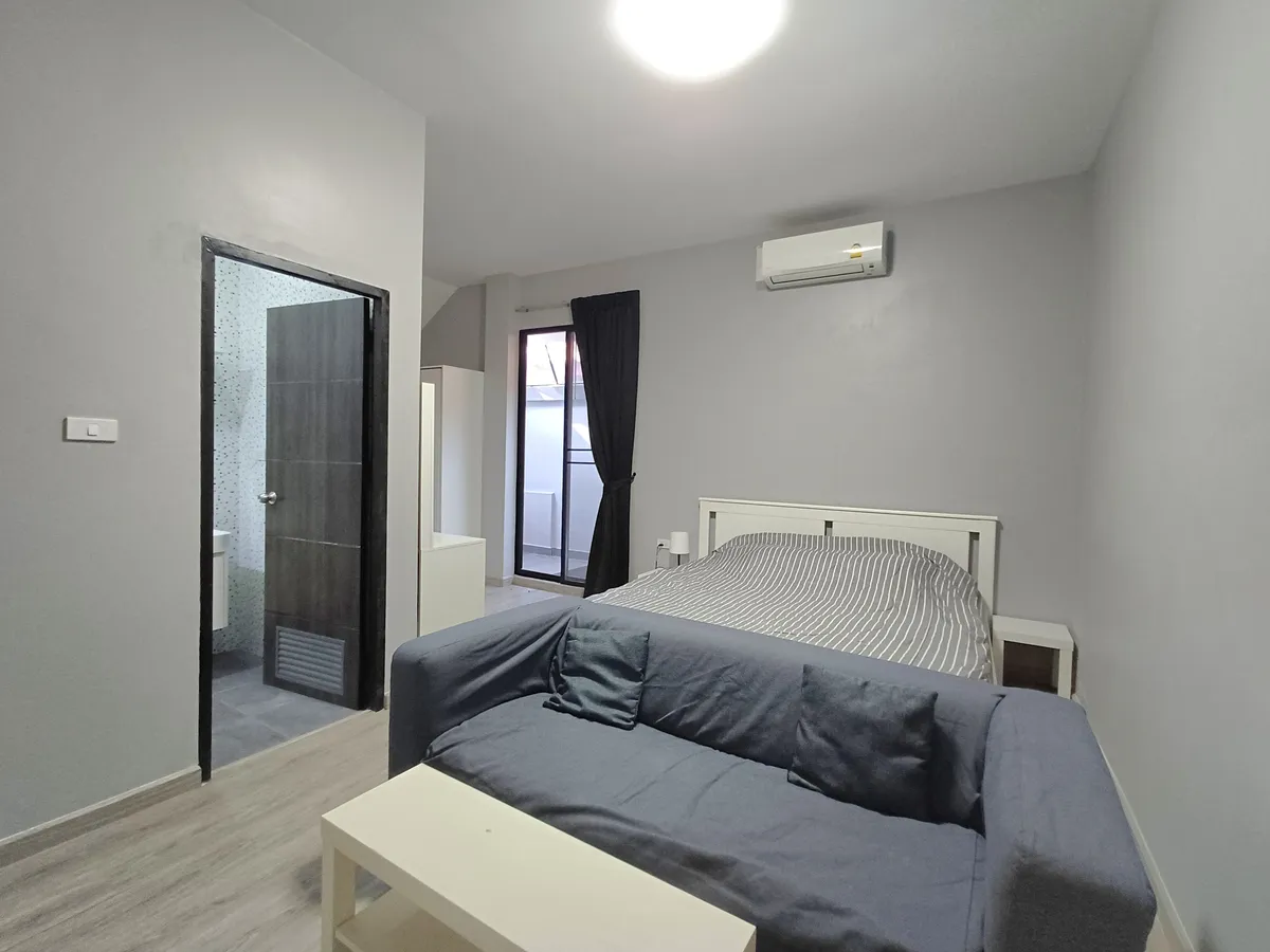 Pool Villa 4 bedrooms 4 bahtrooms in South Pattaya for RENT photo 8