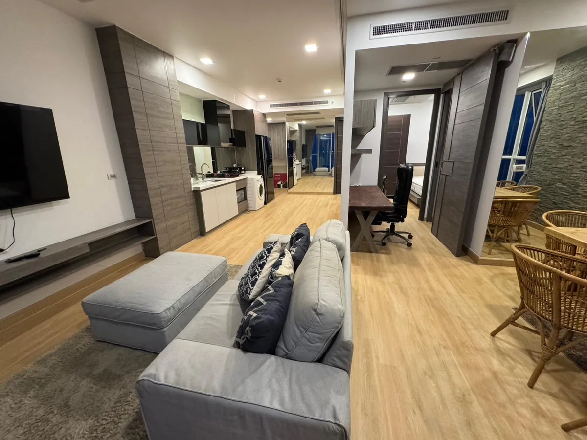 Luxury Sea View Two-Bedroom Two-Bathroom Unit in Popular Jomtien Beachfront Condominium photo 5