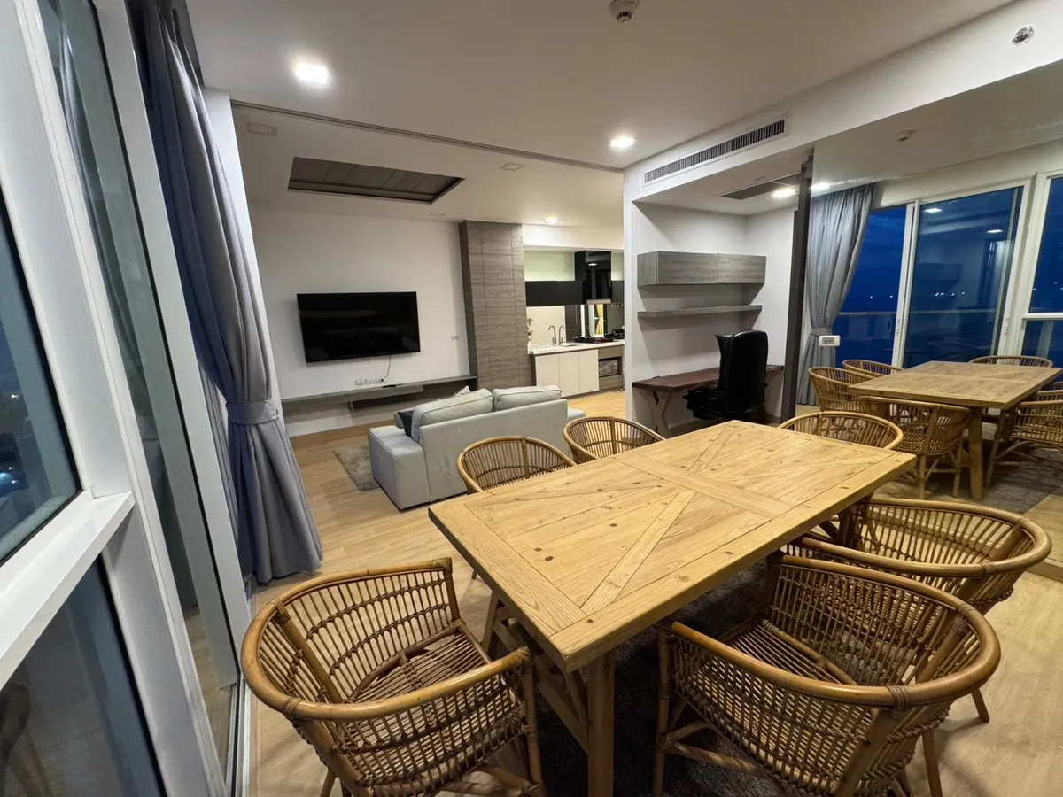 Luxury Sea View Two-Bedroom Two-Bathroom Unit in Popular Jomtien Beachfront Condominium photo 7