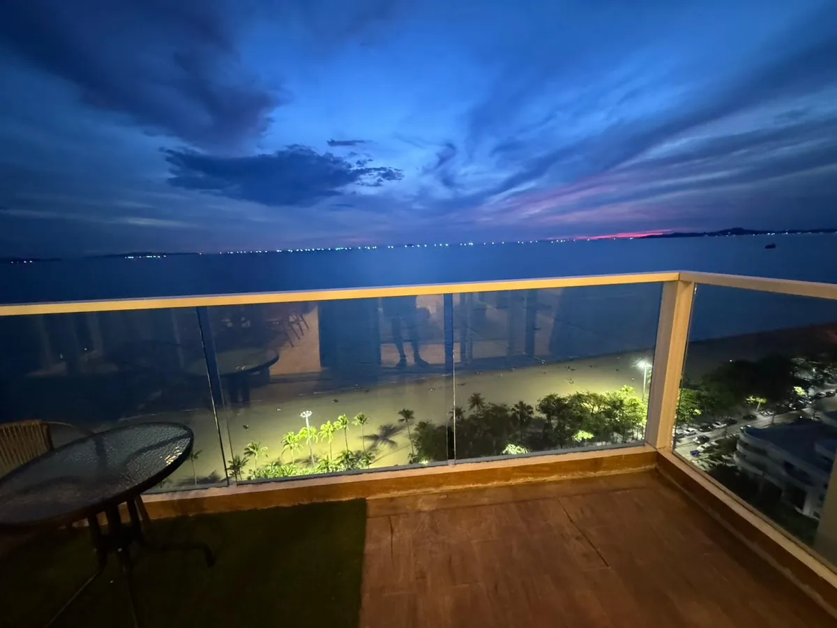 Luxury Sea View Two-Bedroom Two-Bathroom Unit in Popular Jomtien Beachfront Condominium