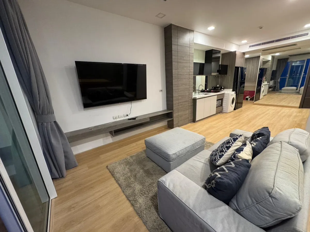 Luxury Sea View Two-Bedroom Two-Bathroom Unit in Popular Jomtien Beachfront Condominium photo 6