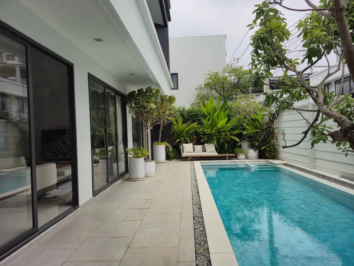 4 Bedroom, 6 Bathroom , Luxury Vista photo 2