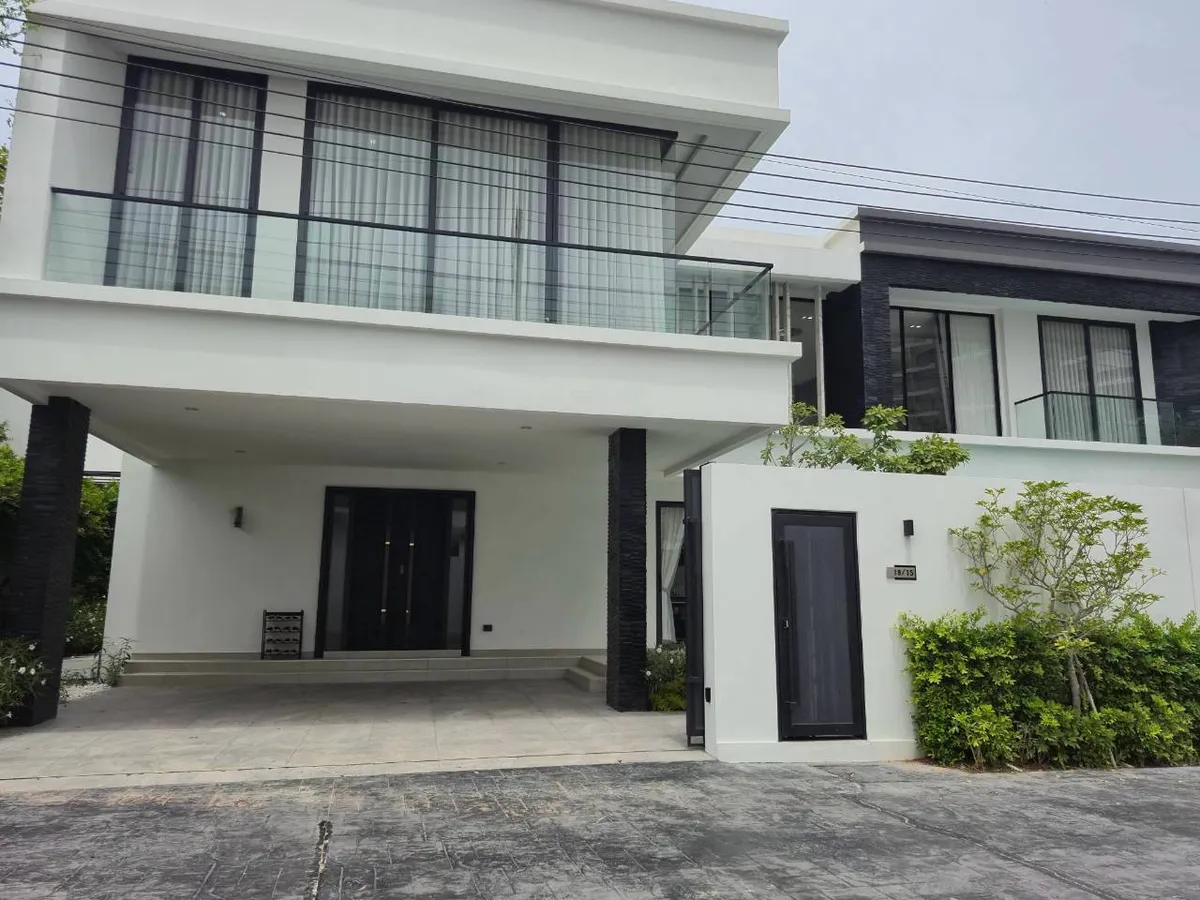 4 Bedroom, 6 Bathroom , Luxury Vista