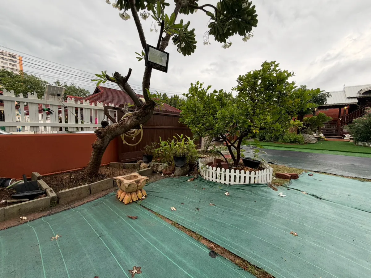Thai style house for sale and rent at Royal Park Village photo 55