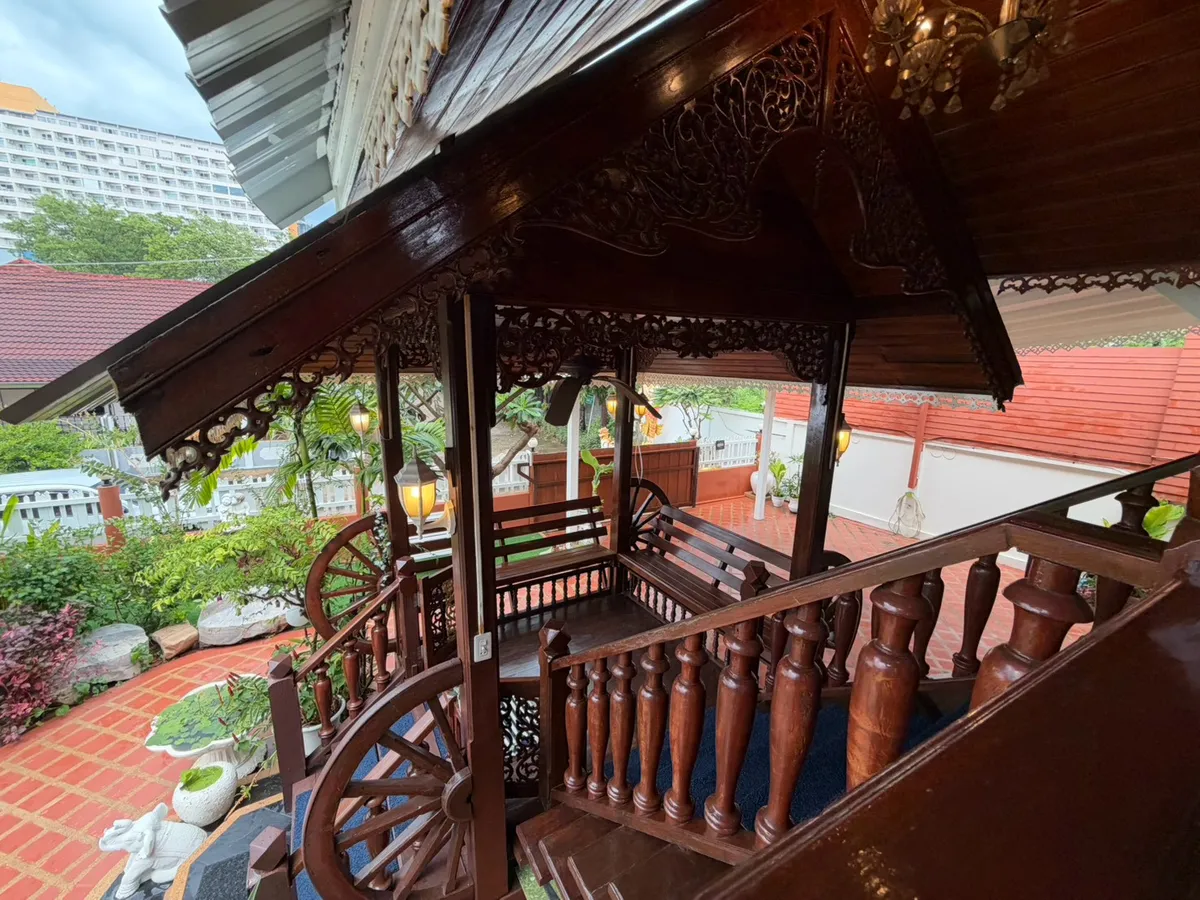 Thai style house for sale and rent at Royal Park Village photo 14