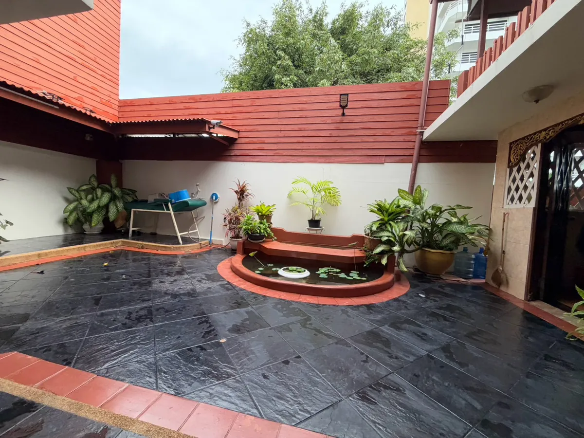 Thai style house for sale and rent at Royal Park Village photo 36